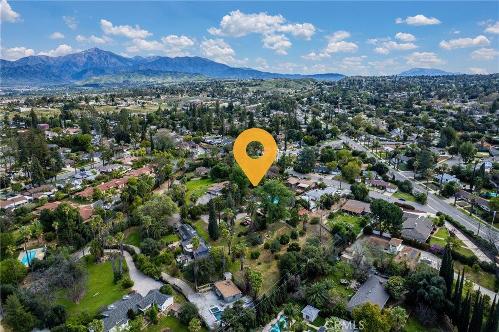 Image 56 of property listing at 120 Franklin Avenue, Redlands, CA 92373