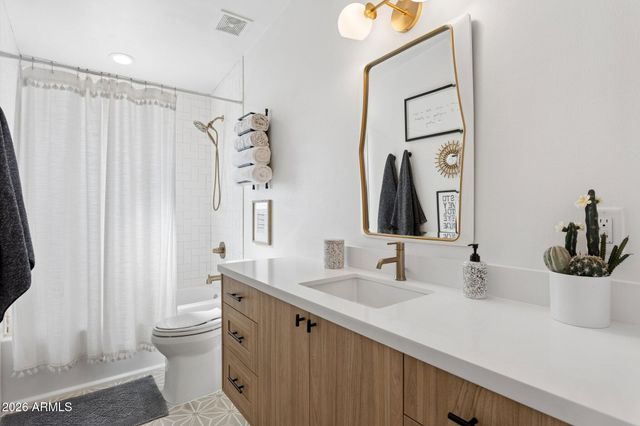 7233 E MONTE VISTA Road, Scottsdale, AZ 85257