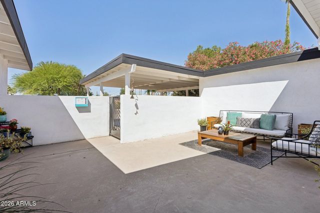 7233 E MONTE VISTA Road, Scottsdale, AZ 85257