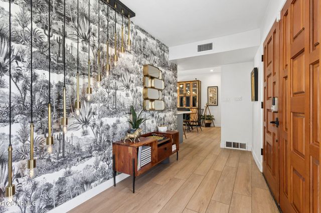 7233 E MONTE VISTA Road, Scottsdale, AZ 85257