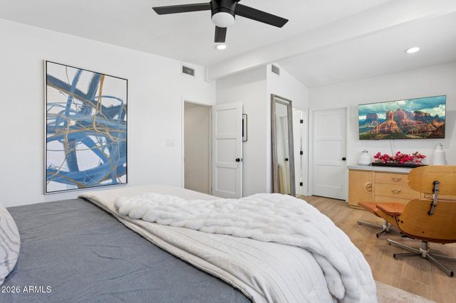 7233 E MONTE VISTA Road, Scottsdale, AZ 85257