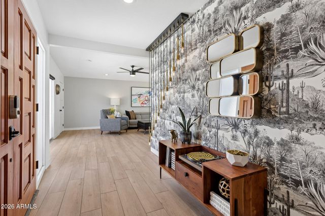 7233 E MONTE VISTA Road, Scottsdale, AZ 85257