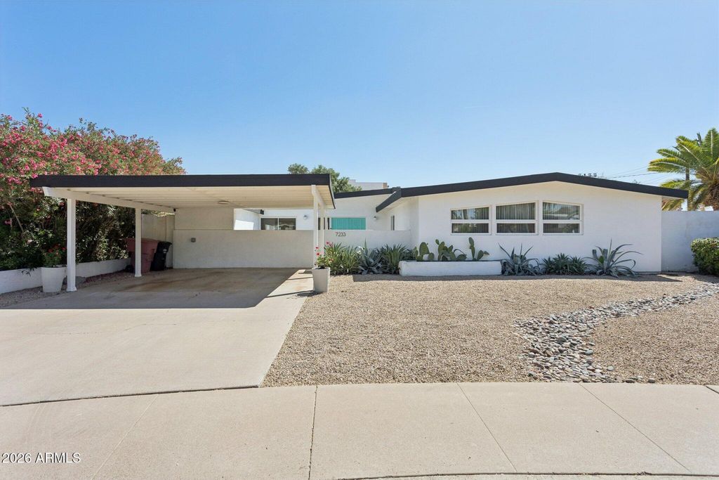 7233 E MONTE VISTA Road, Scottsdale, AZ 85257 — photo 2
