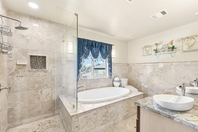 18205 Great Falls DR, Manor, TX 78653