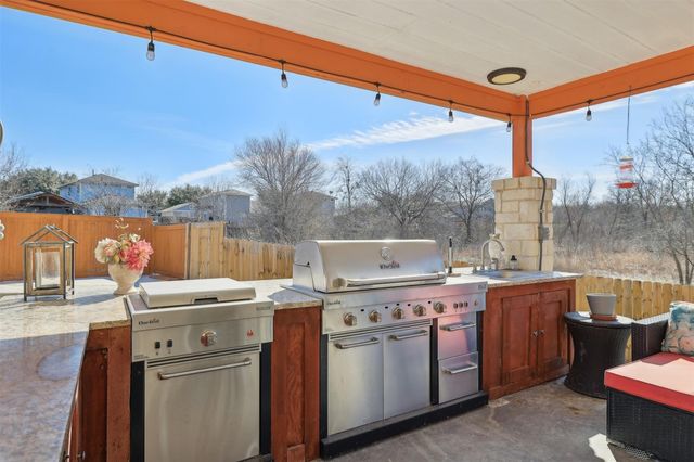 18205 Great Falls DR, Manor, TX 78653