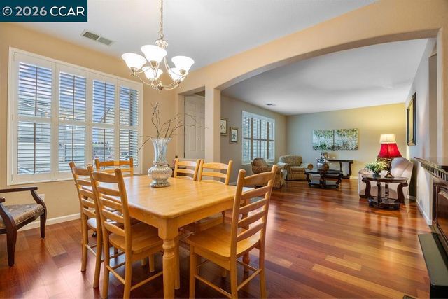 1954 Canyon Oaks Cir, Pittsburg, CA 94565