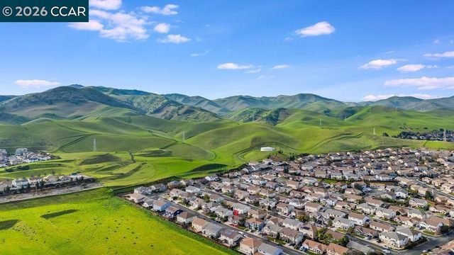 1954 Canyon Oaks Cir, Pittsburg, CA 94565