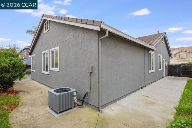 1954 Canyon Oaks Cir, Pittsburg, CA 94565