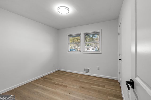 2592 Lois Lane SE, Atlanta, GA 30315