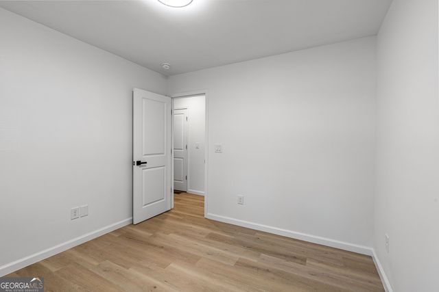 2592 Lois Lane SE, Atlanta, GA 30315