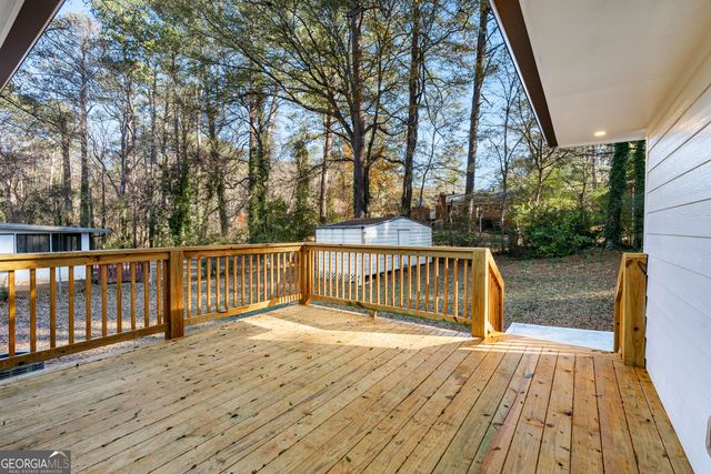 2592 Lois Lane SE, Atlanta, GA 30315