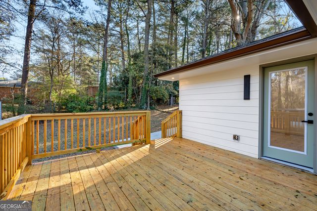 2592 Lois Lane SE, Atlanta, GA 30315