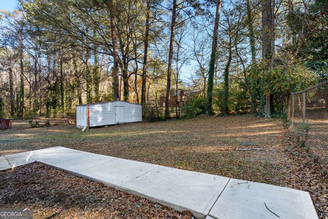 2592 Lois Lane SE, Atlanta, GA 30315