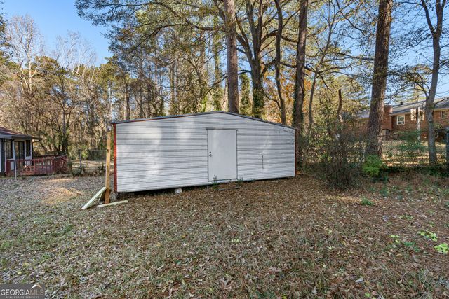 2592 Lois Lane SE, Atlanta, GA 30315