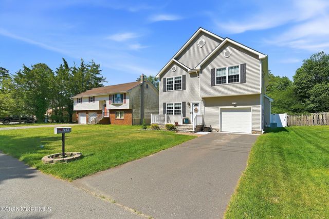 1346 Lee Way, Forked River, NJ 08731