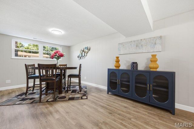 2826 Cherry Point Lane, Maryland Heights, MO 63043