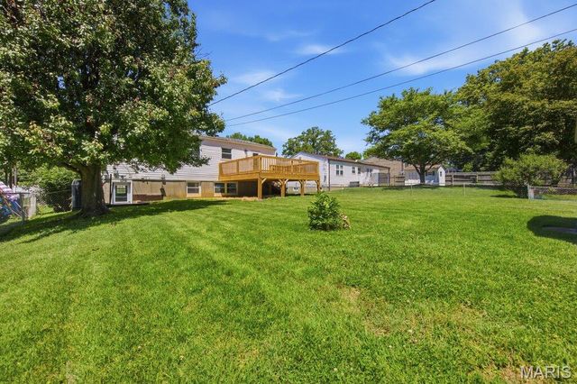 2826 Cherry Point Lane, Maryland Heights, MO 63043