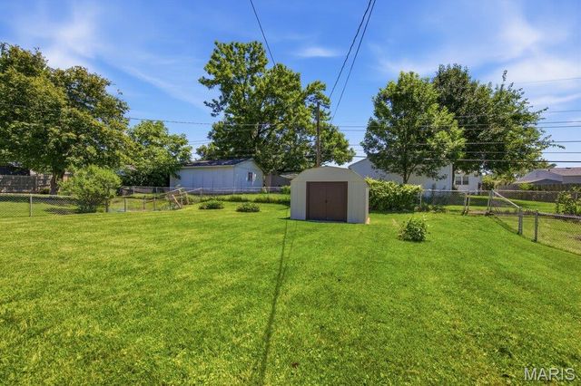 2826 Cherry Point Lane, Maryland Heights, MO 63043