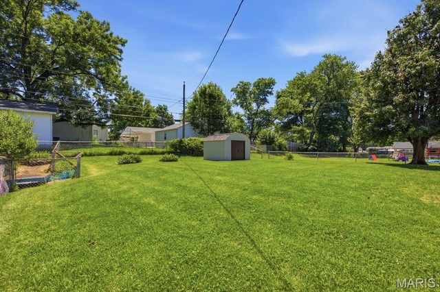 2826 Cherry Point Lane, Maryland Heights, MO 63043