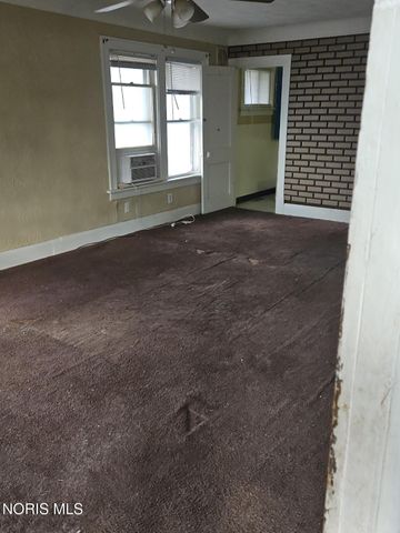 139 Kenmore Avenue, Toledo, OH 43609