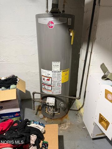 139 Kenmore Avenue, Toledo, OH 43609