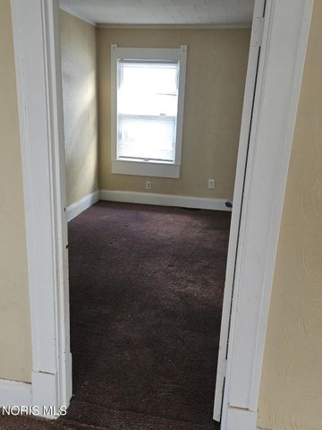 139 Kenmore Avenue, Toledo, OH 43609