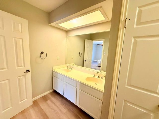 7802 Champion Pines Drive 5, Spring, TX 77379