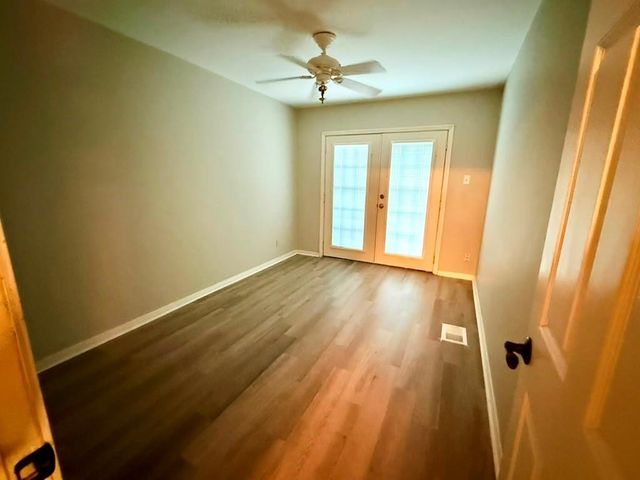 7802 Champion Pines Drive 5, Spring, TX 77379