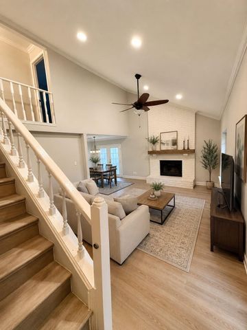 7802 Champion Pines Drive 5, Spring, TX 77379