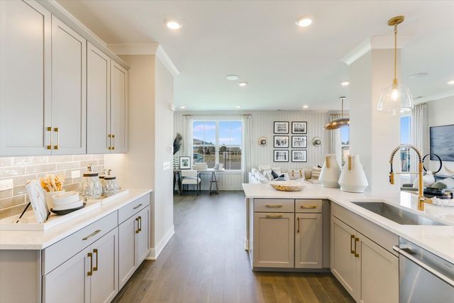 15461 W Amelia Circle, Lockport, IL 60441