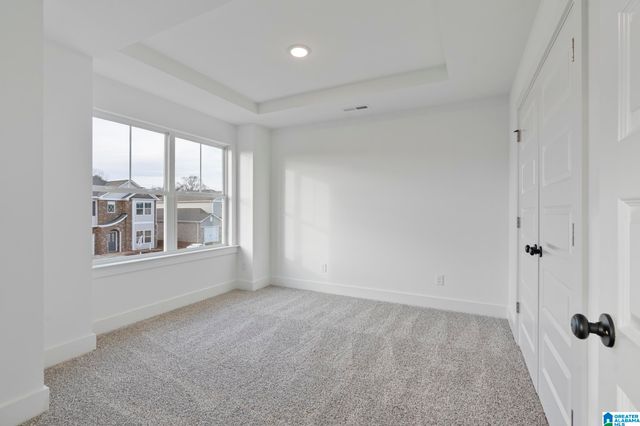 7020 VALLEY BRIDGE ROAD, Hueytown, AL 35023