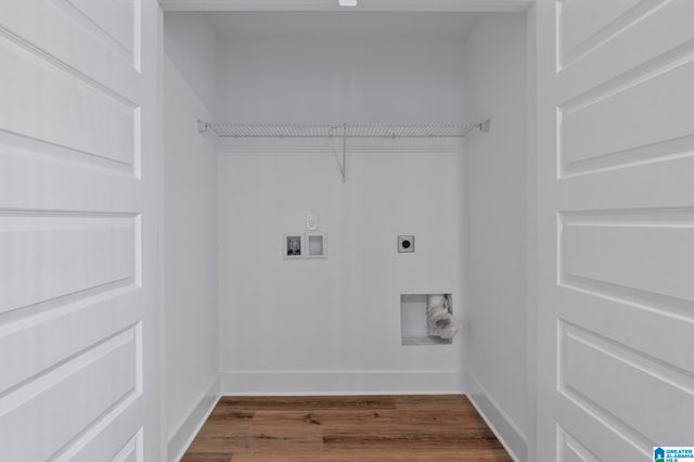 7020 VALLEY BRIDGE ROAD, Hueytown, AL 35023