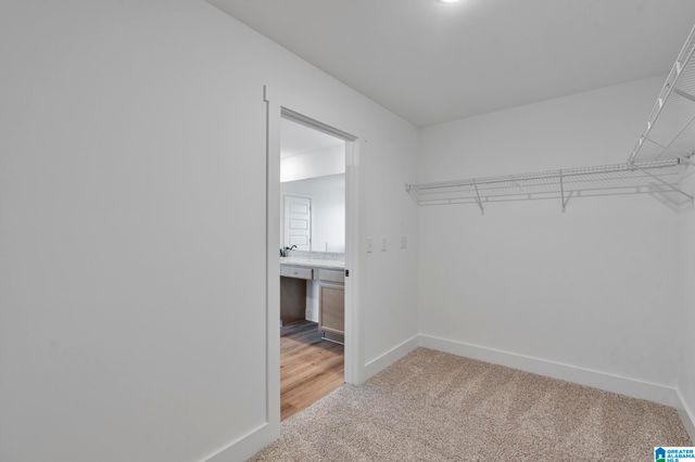 7020 VALLEY BRIDGE ROAD, Hueytown, AL 35023