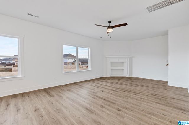 7020 VALLEY BRIDGE ROAD, Hueytown, AL 35023