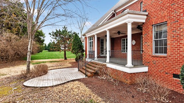 1273 Potter Ln, Gallatin, TN 37066