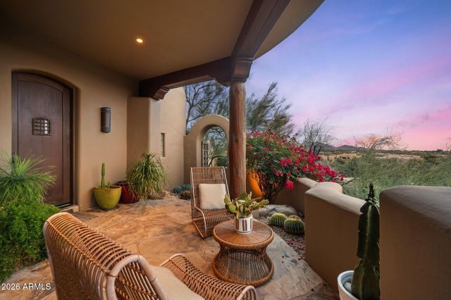 8300 E DIXILETA Drive 263, Scottsdale, AZ 85266