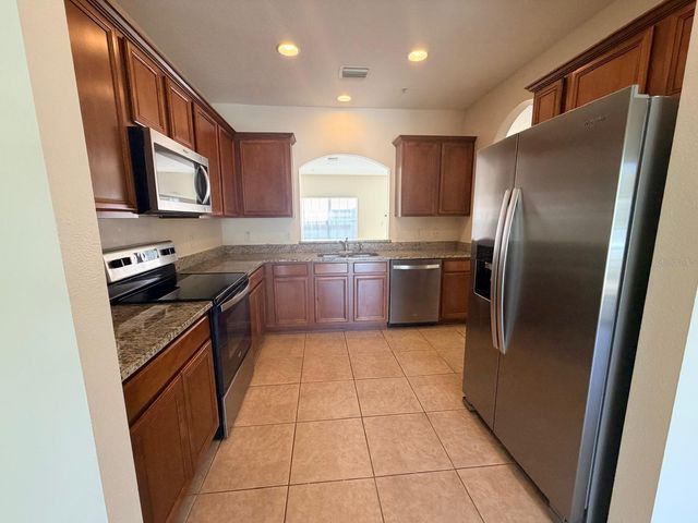 8911 SILK BAY PLACE, Orlando, FL 32827