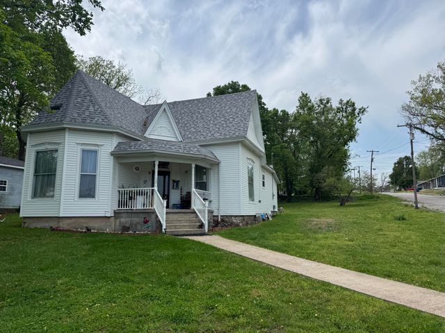301 South 7th Street, Sarcoxie, MO 64862
