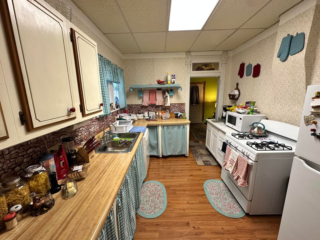 301 South 7th Street, Sarcoxie, MO 64862