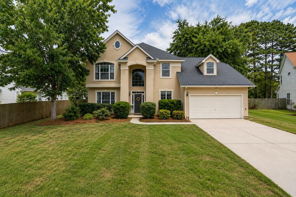 8705 Birnam Court, North Charleston, SC 29420