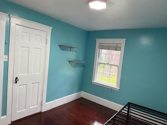 135 Pearl St, Lawrence, MA 01841