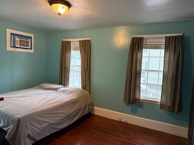 135 Pearl St, Lawrence, MA 01841