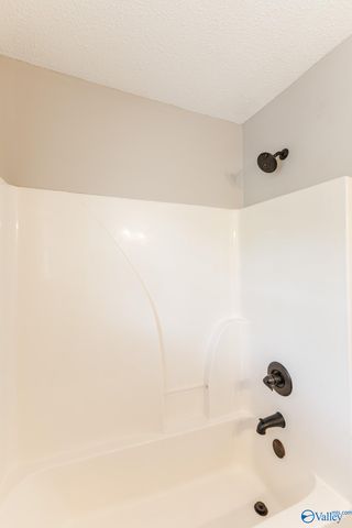 6975 Wall Triana Hwy, Harvest, AL 35757