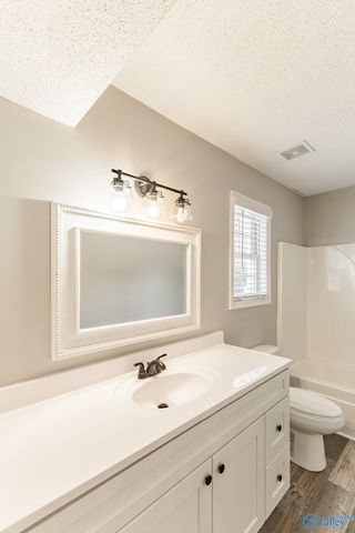 6975 Wall Triana Hwy, Harvest, AL 35757