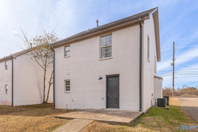 6975 Wall Triana Hwy, Harvest, AL 35757