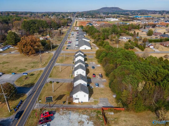 6975 Wall Triana Hwy, Harvest, AL 35757