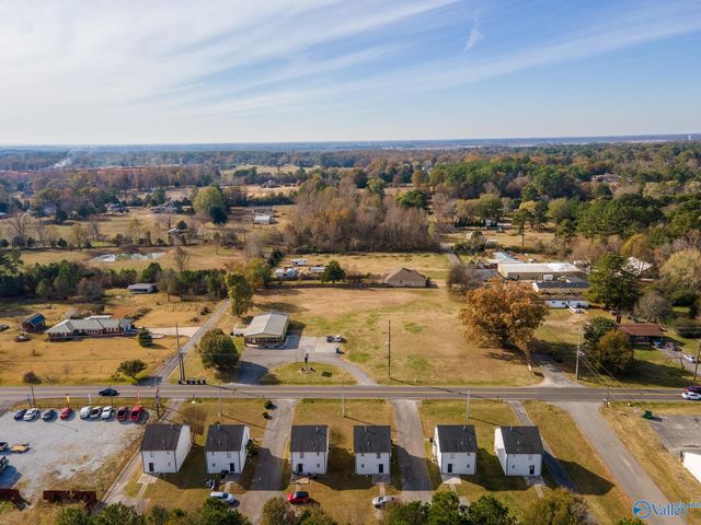 6975 Wall Triana Hwy, Harvest, AL 35757