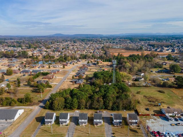 6975 Wall Triana Hwy, Harvest, AL 35757