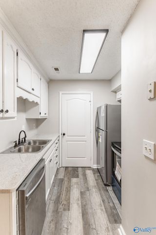 6975 Wall Triana Hwy, Harvest, AL 35757