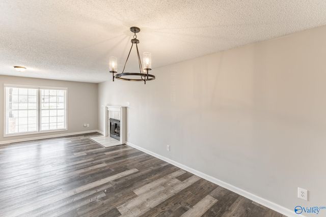 6975 Wall Triana Hwy, Harvest, AL 35757